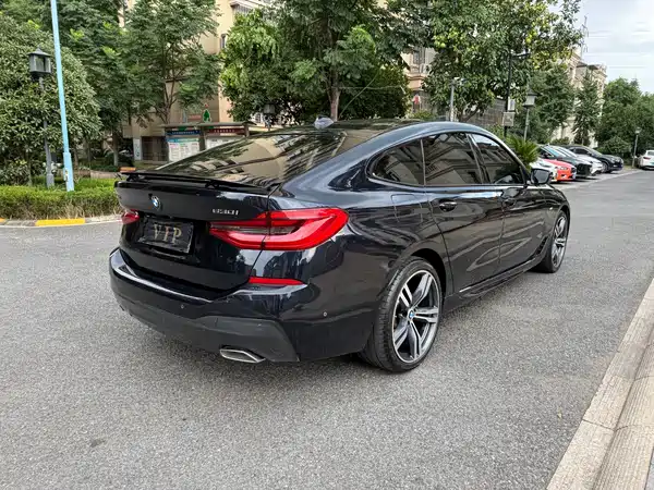BMW 6 Series GT 2021