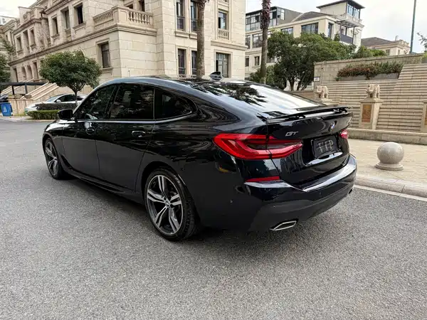 BMW 6 Series GT 2021