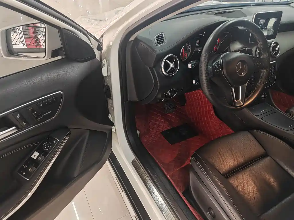 Mercedes-Benz GLA 2016 — фото 4