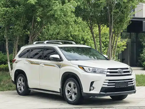 Toyota Highlander 2019
