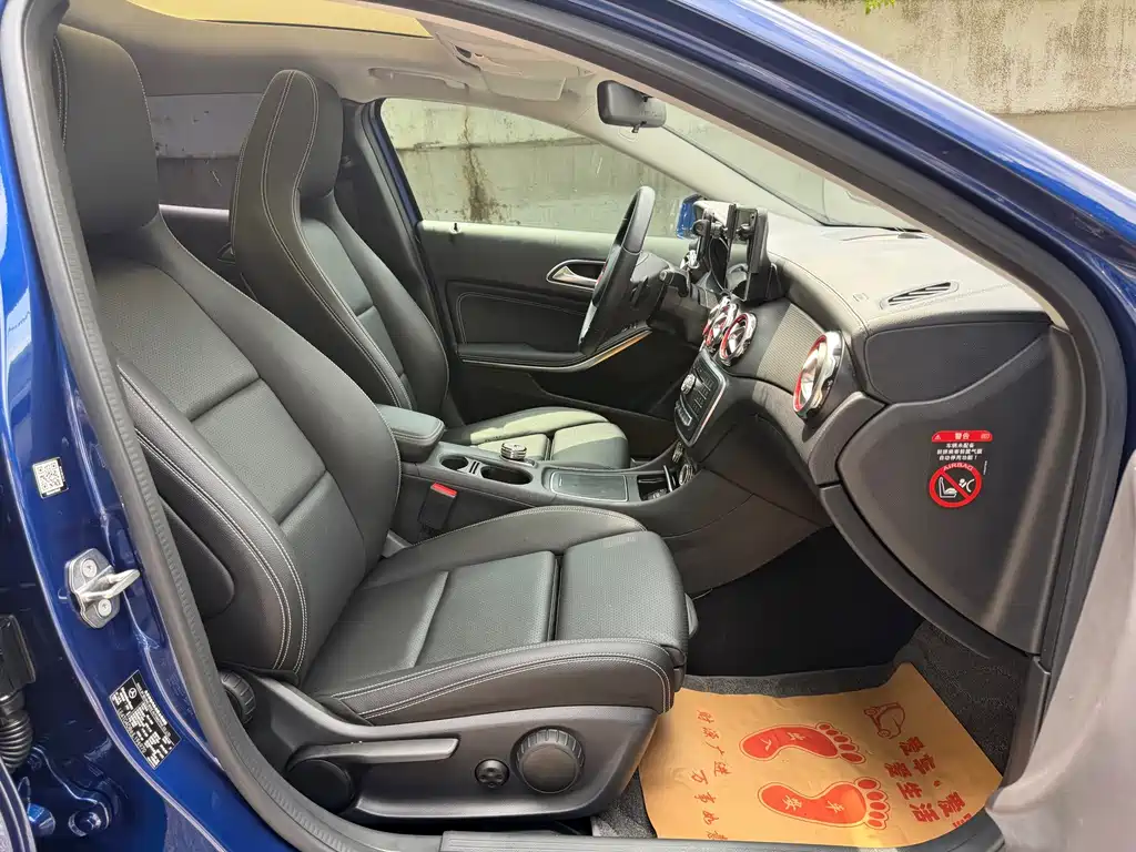Mercedes-Benz GLA 2018 — фото 12