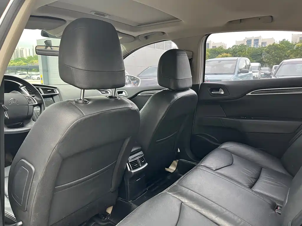 Citroen C4L 2014