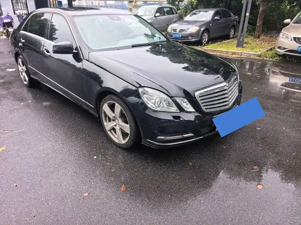 Mercedes-Benz E-Class 2013