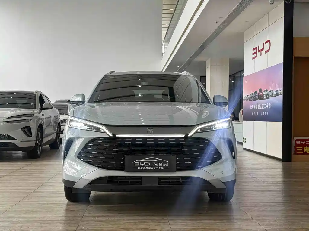 BYD Song L DM-i 2025 — фото 7
