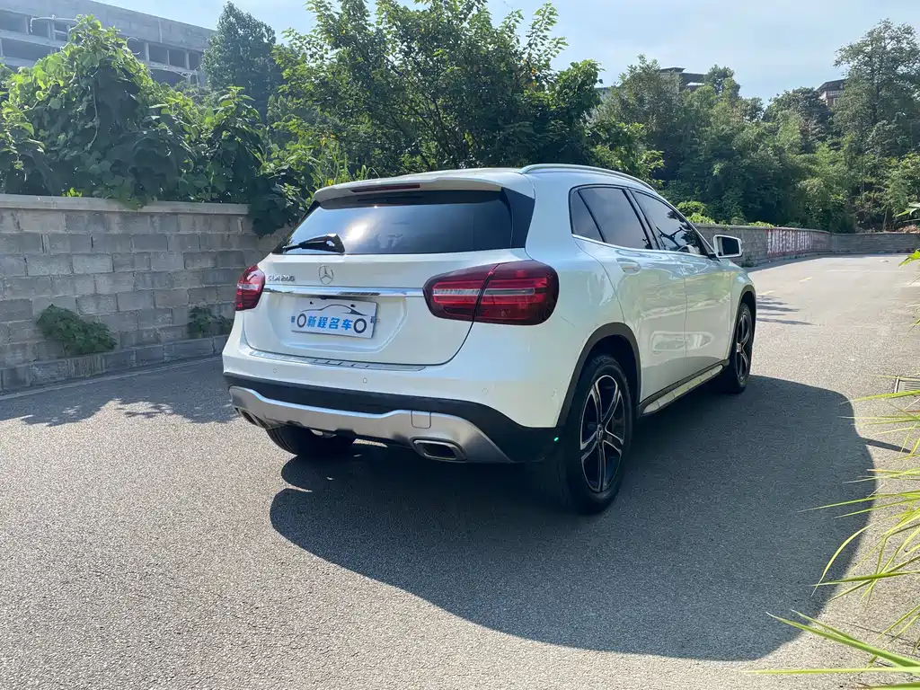 Mercedes-Benz GLA 2018 — фото 4