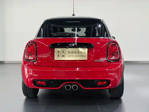 MINI MINI 2019