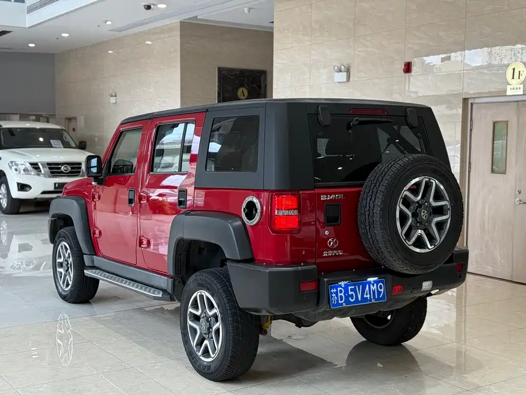 BAIC BJ40 2016 — фото 16