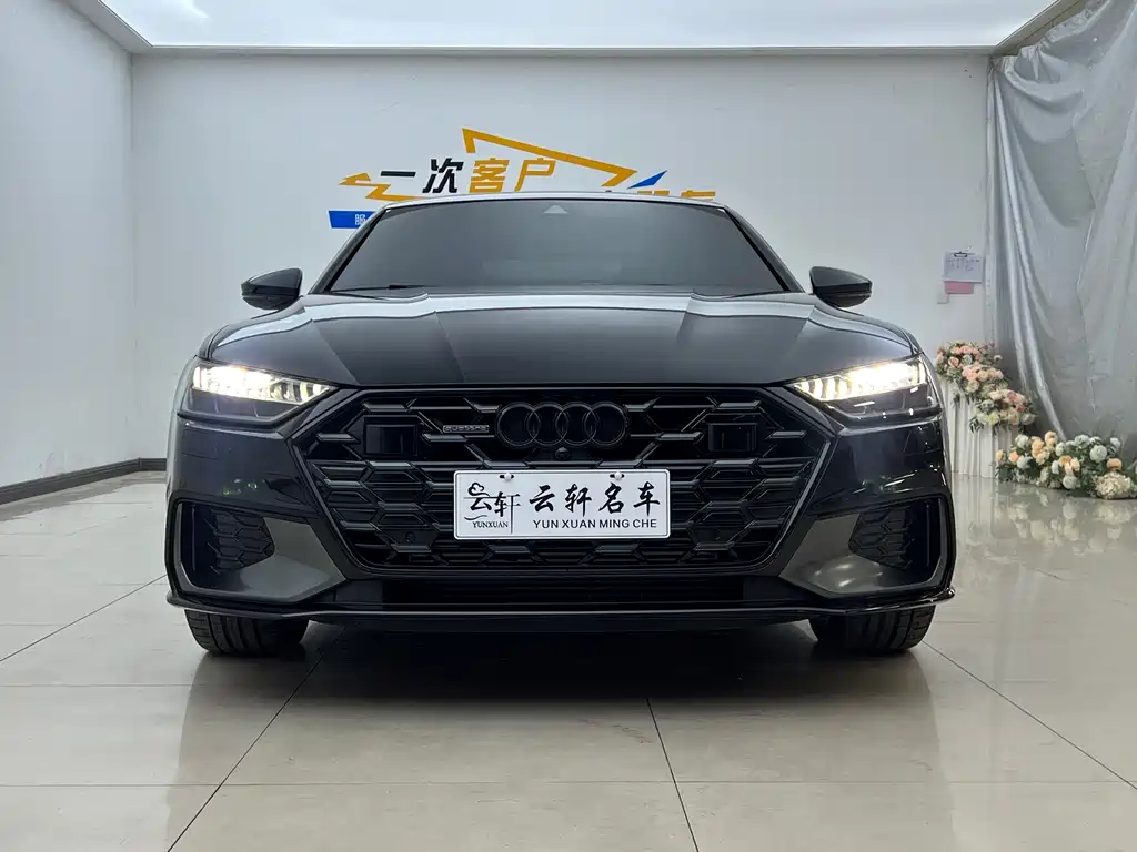 Audi A7L 2025 — фото 2