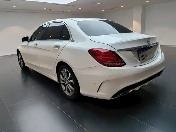 Mercedes-Benz C-Class 2017