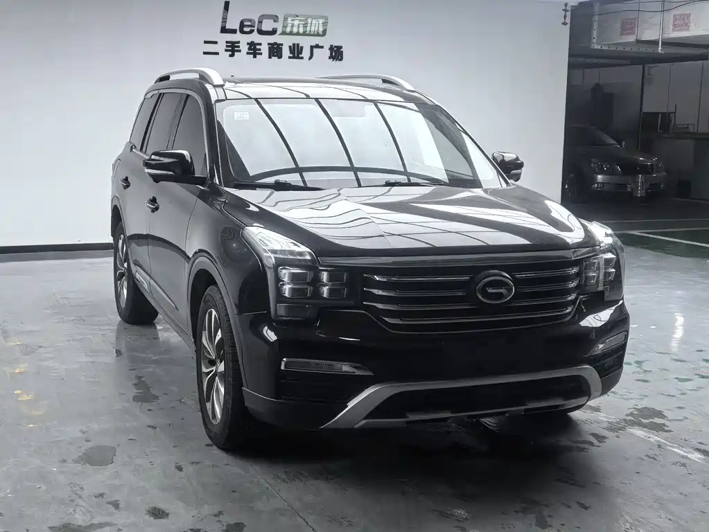 GAC Motor Trumpchi GS8 2018 — фото 1