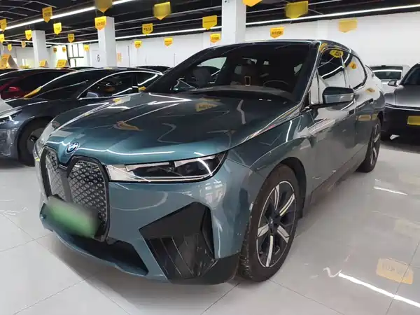 BMW iX 2023