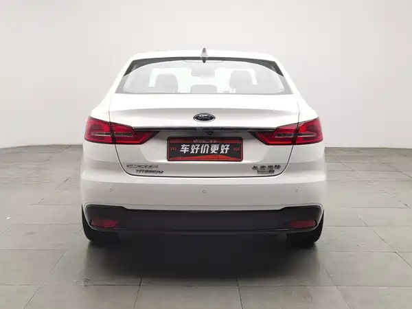 Ford Escort 2019