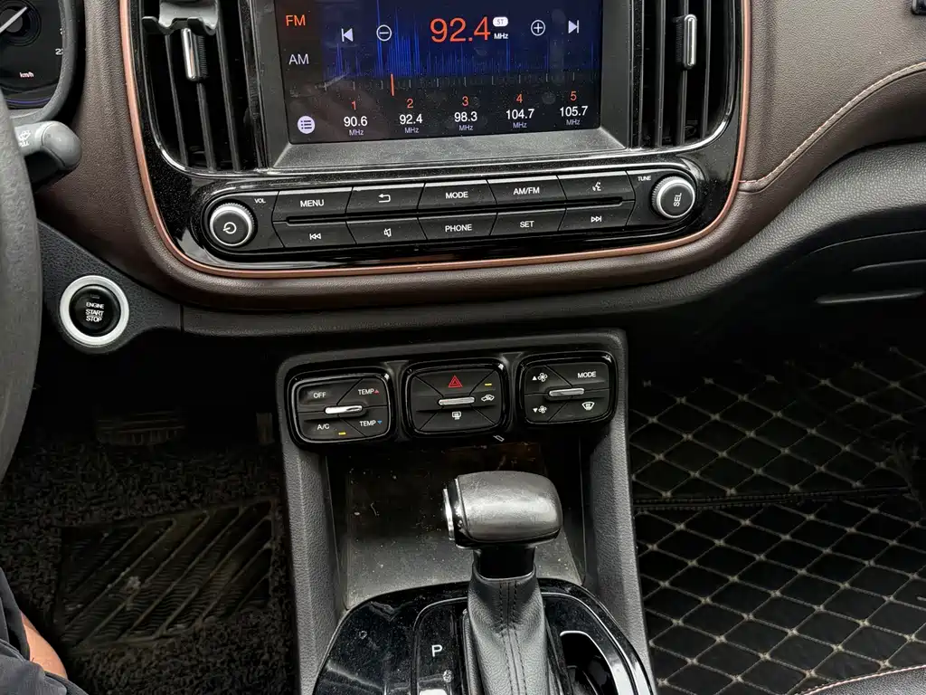 GAC Motor Trumpchi GS3 2018 — фото 10