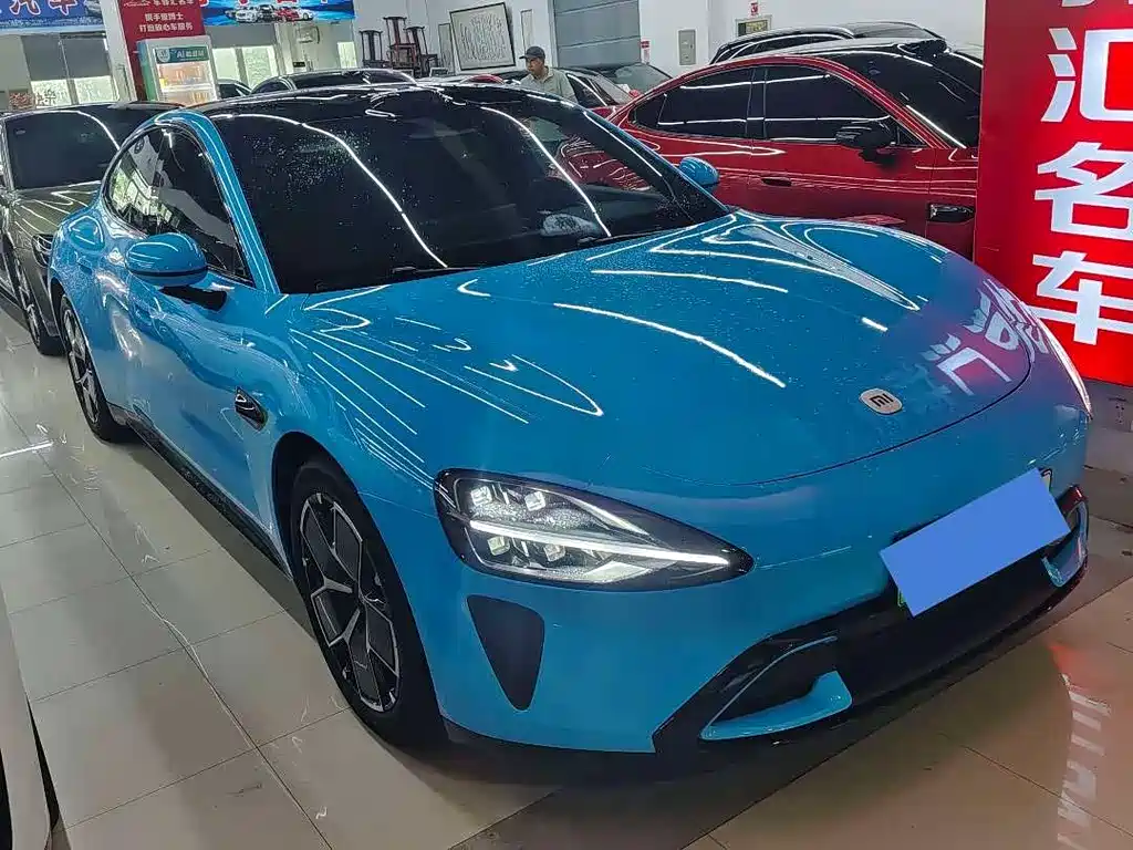 Xiaomi SU7 2025