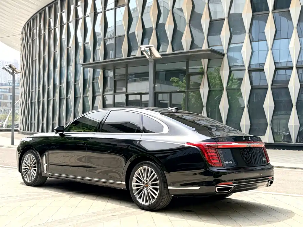 Hongqi H9 2021 — фото 21