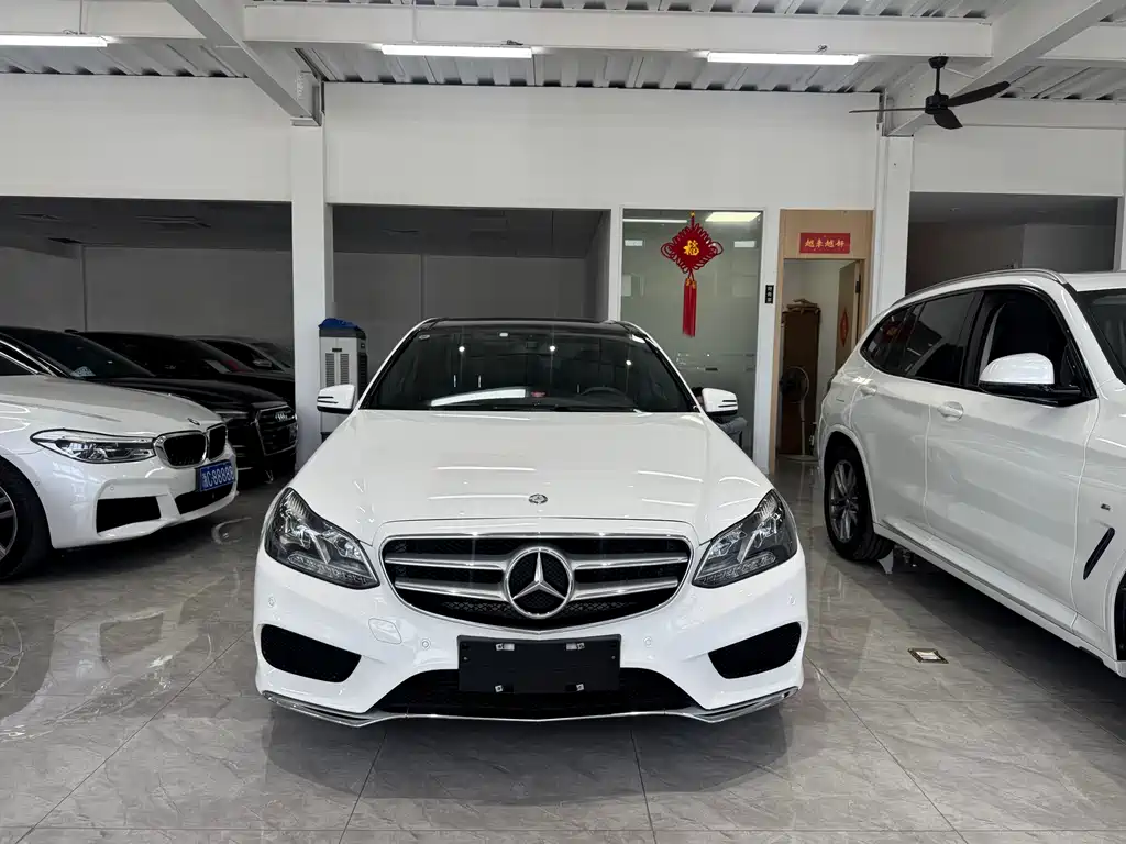 Mercedes-Benz E-Class 2015