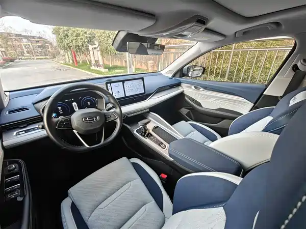 Geely Xingrui 2023