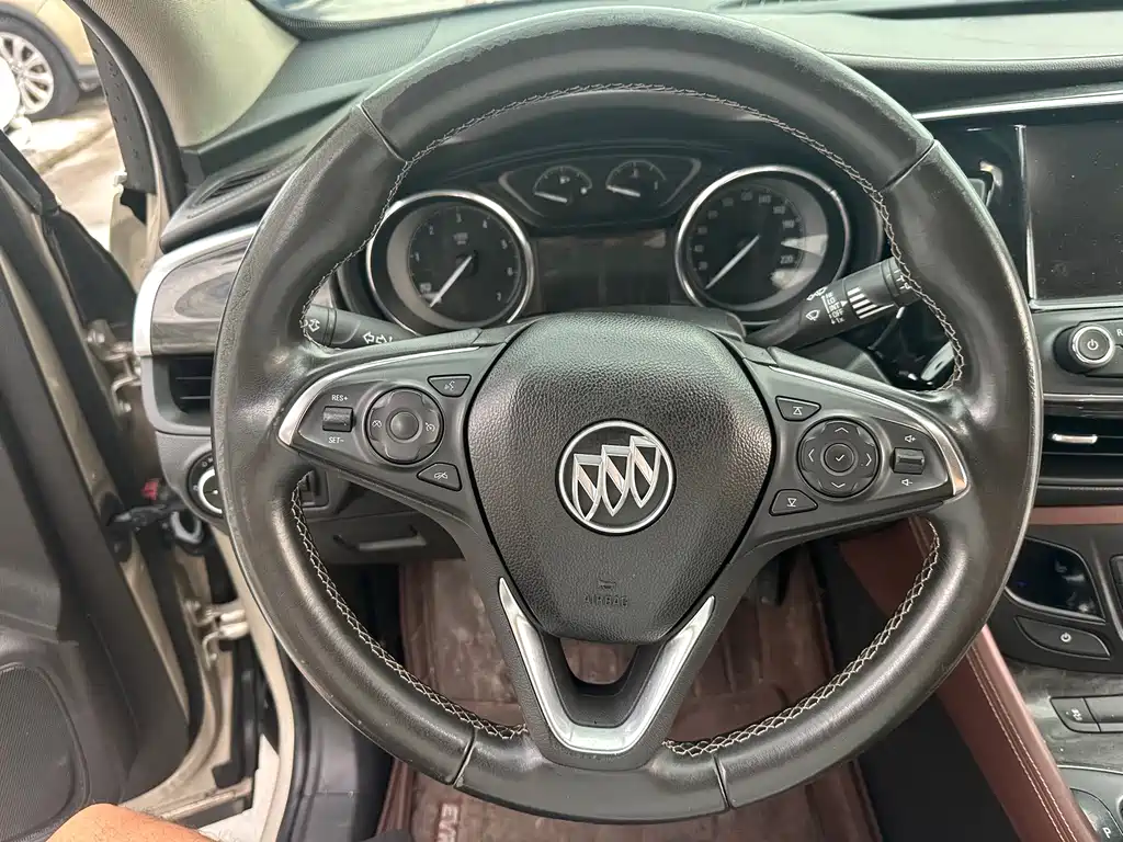 Buick Envision Plus 2016 — фото 12