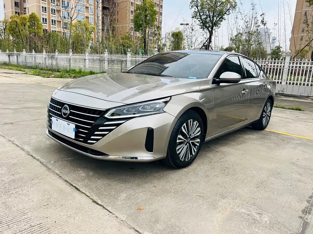 Nissan Teana 2023 — фото 1