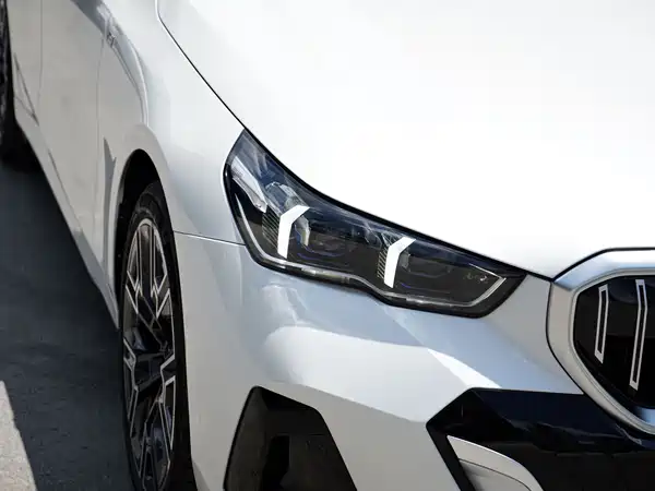 BMW 5 Series 2025