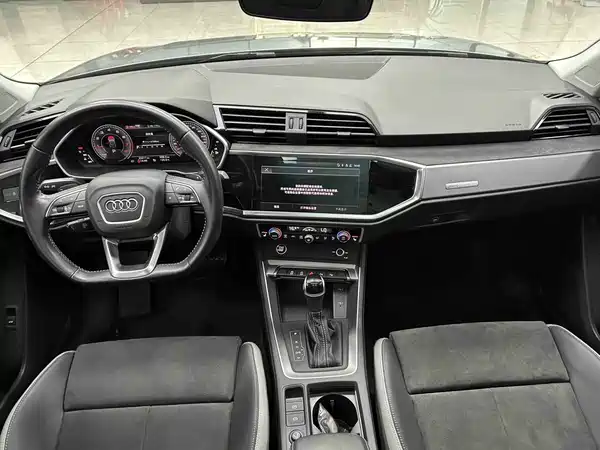 Audi Q3 2022