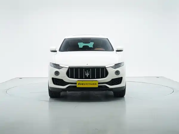 Maserati Levante 2021