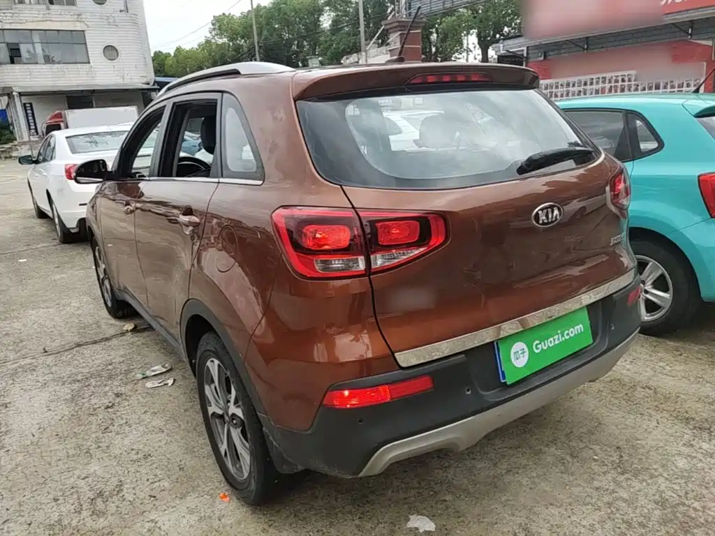 Kia KX3 2016