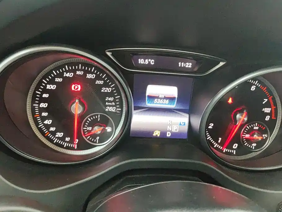 Mercedes-Benz CLA 2016 — фото 14