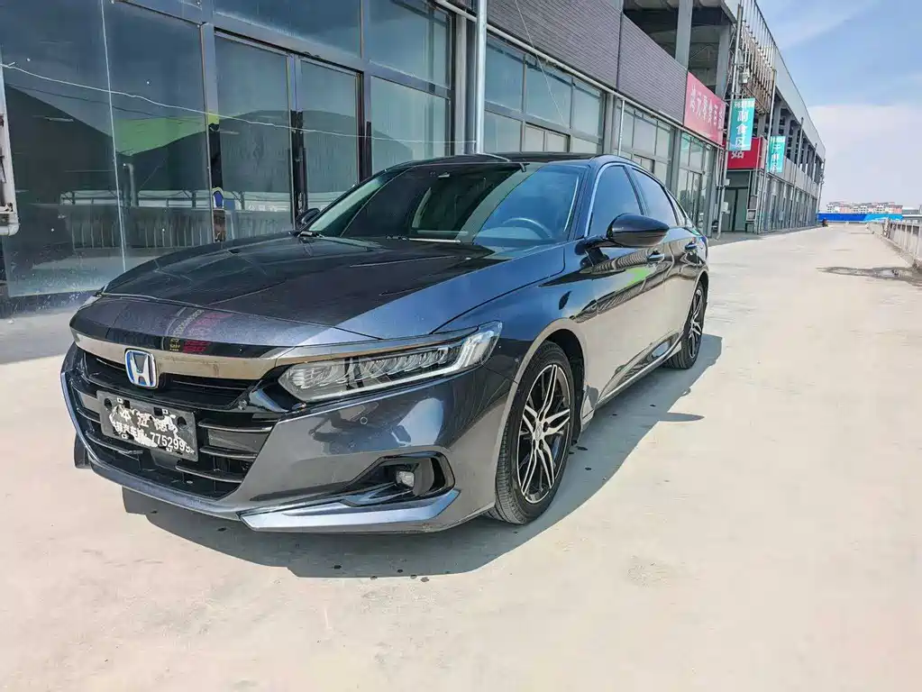 Honda Accord 2022 — фото 1