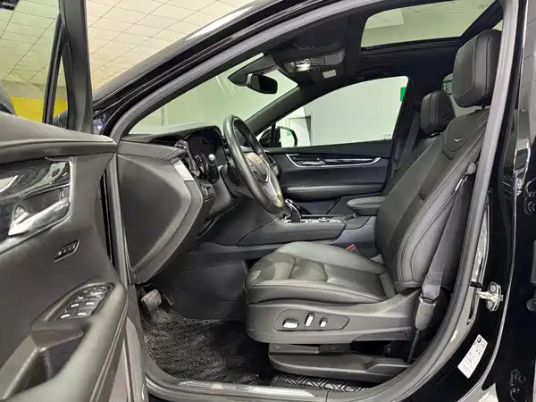Cadillac XT5 2023