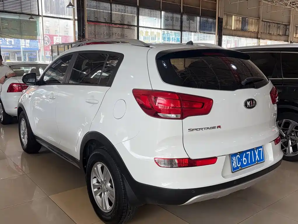Kia Sportage 2018 — фото 12