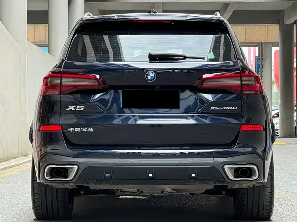 BMW X5 2023