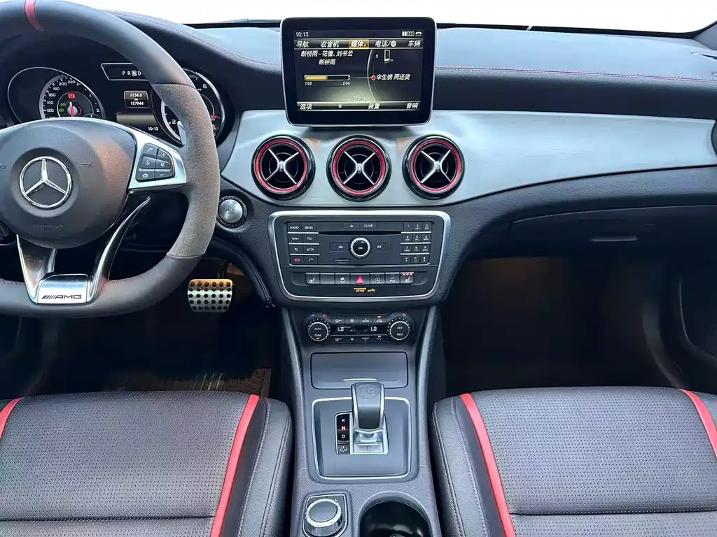 Mercedes-Benz CLA AMG 2015 — фото 9