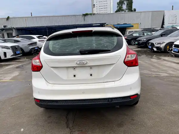Ford Focus 2014