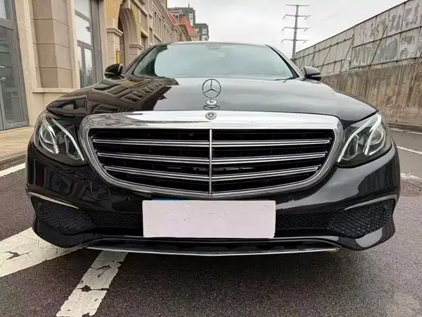 Mercedes-Benz E-Class 2019