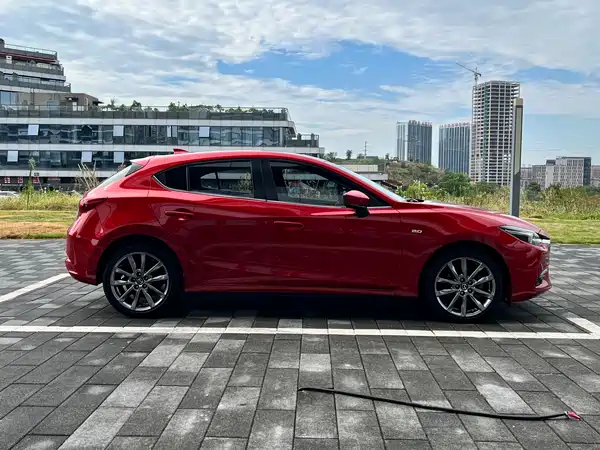 Mazda 3 Axela 2018