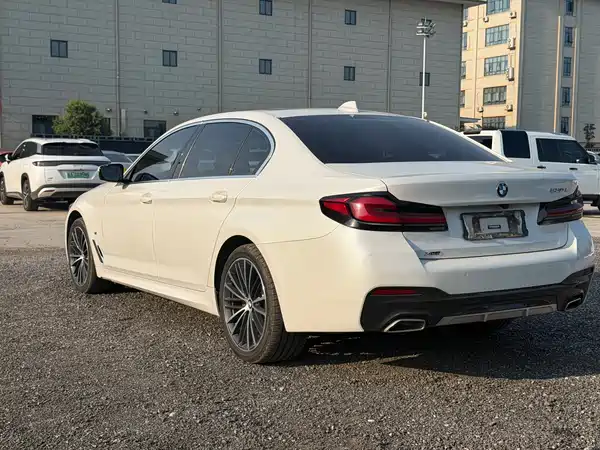 BMW 5 Series 2022
