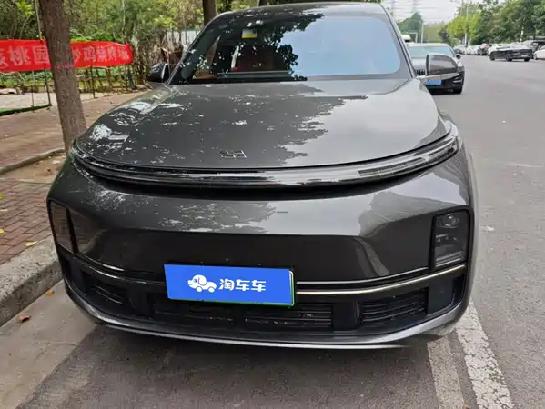 Li Auto L8 2023