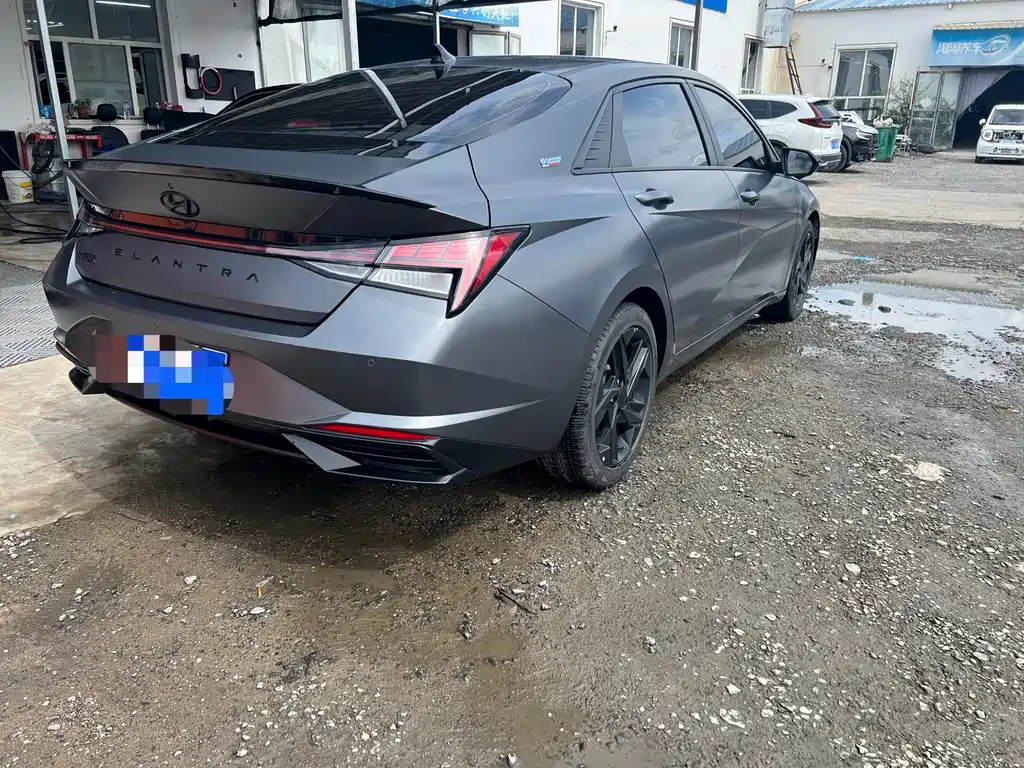 Hyundai Elantra 2022 — фото 4