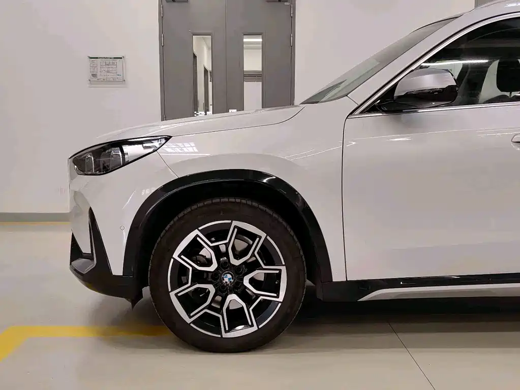 BMW X1 2025 — фото 2
