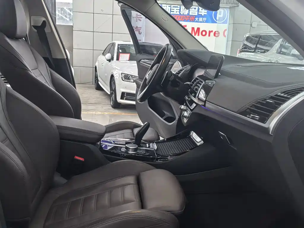 BMW X3 2021 — фото 12