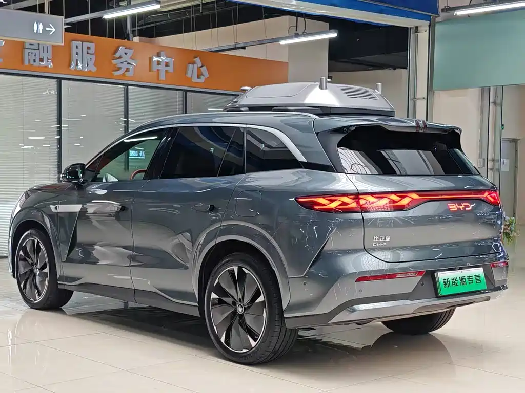 BYD Tang L 2025