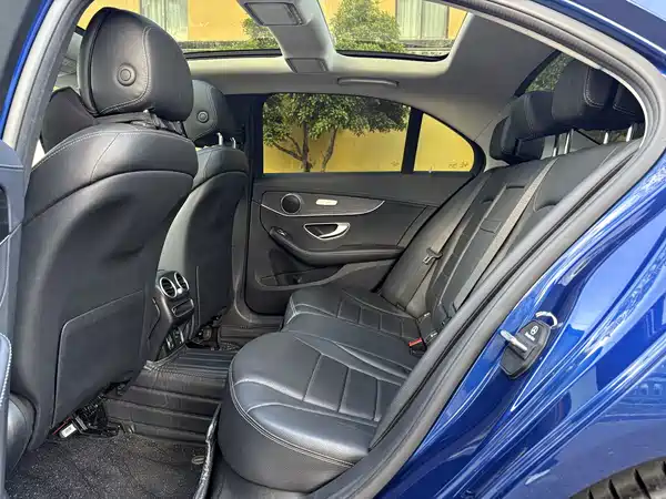 Mercedes-Benz C-Class 2021