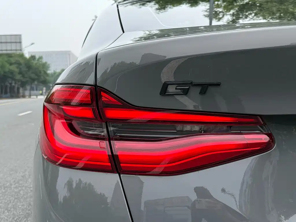 BMW 6 Series GT 2023 — фото 5