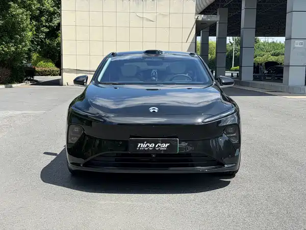 NIO ET7 2022