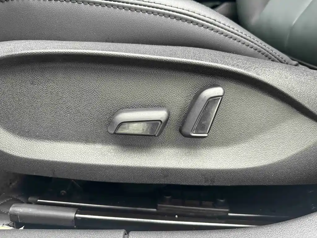 Audi A3 2023 — фото 11