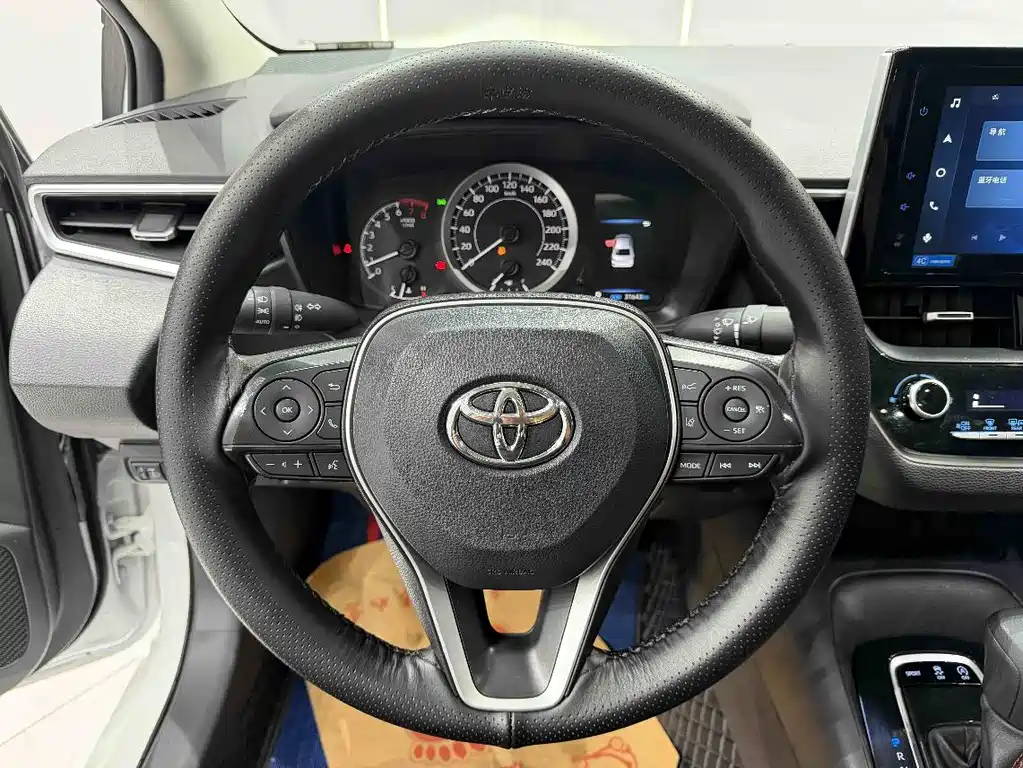 Toyota Corolla 2021 — фото 17