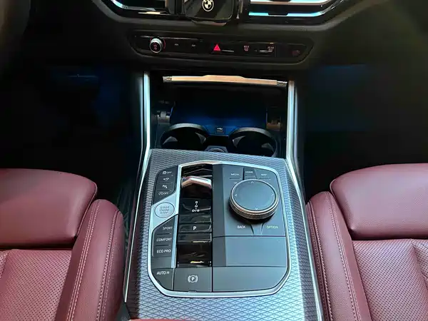 BMW 3 Series 2024