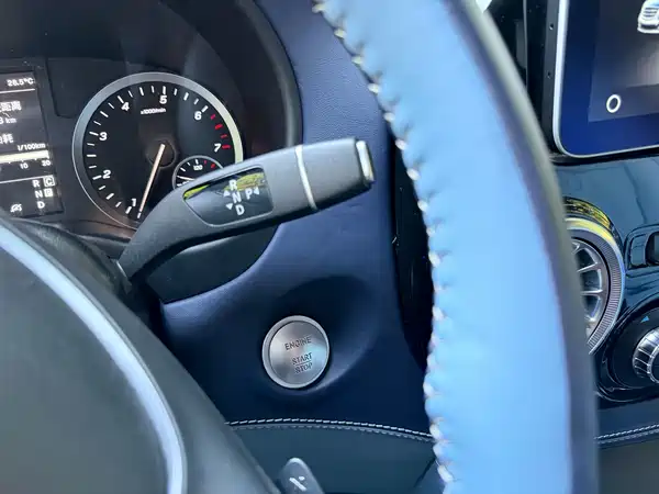 Mercedes-Benz Vito 2021