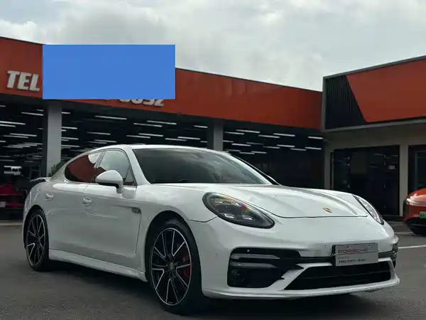 Porsche Panamera 2012